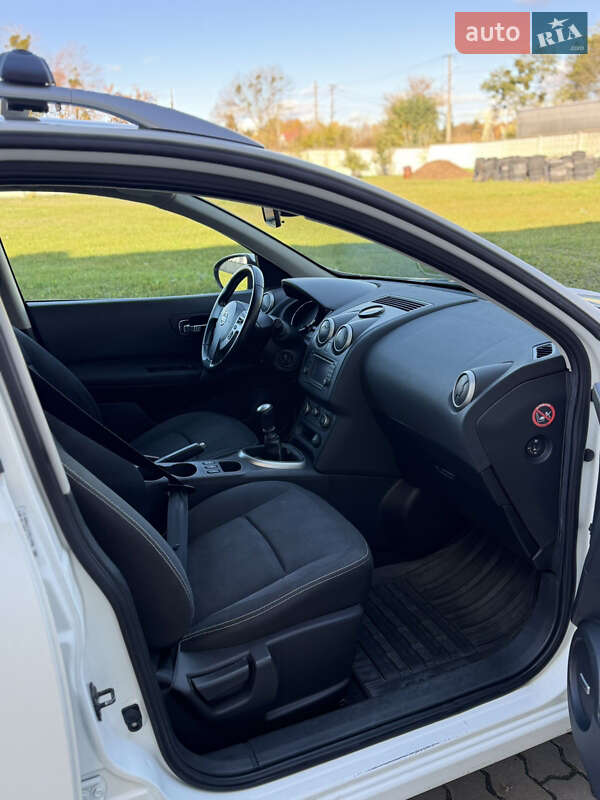 Внедорожник / Кроссовер Nissan Qashqai 2010 в Радехове