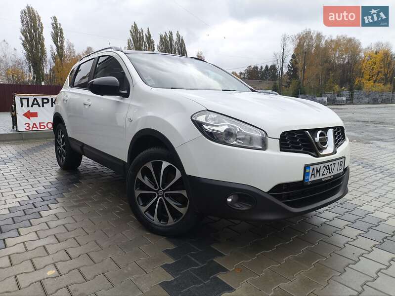 Внедорожник / Кроссовер Nissan Qashqai 2012 в Звягеле фото 2 Внедорожник / Кроссовер Nissan Qashqai 2012 в Звягеле