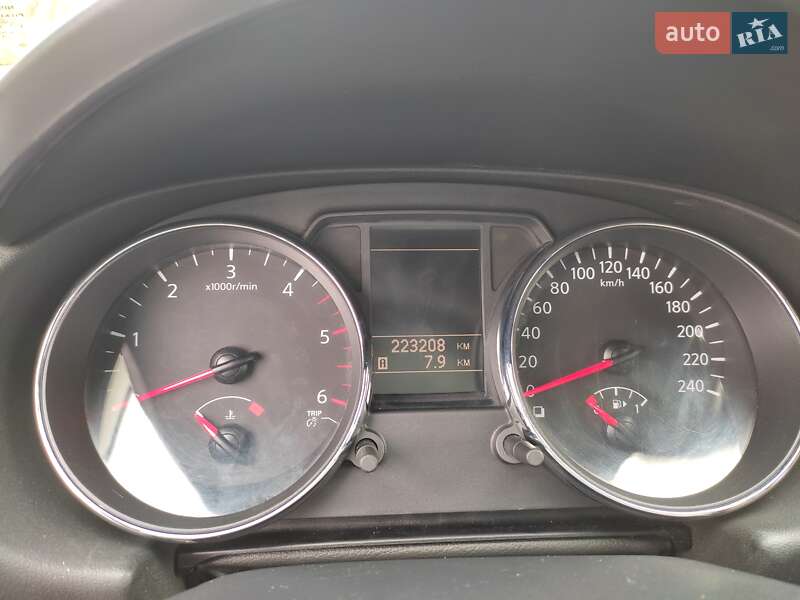 Внедорожник / Кроссовер Nissan Qashqai 2012 в Звягеле фото 26 Внедорожник / Кроссовер Nissan Qashqai 2012 в Звягеле