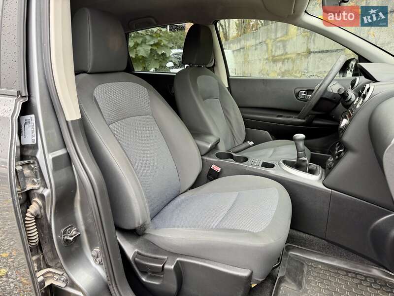 Внедорожник / Кроссовер Nissan Qashqai 2012 в Харькове