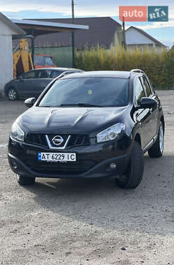 Позашляховик / Кросовер Nissan Qashqai 2011 в Коломиї