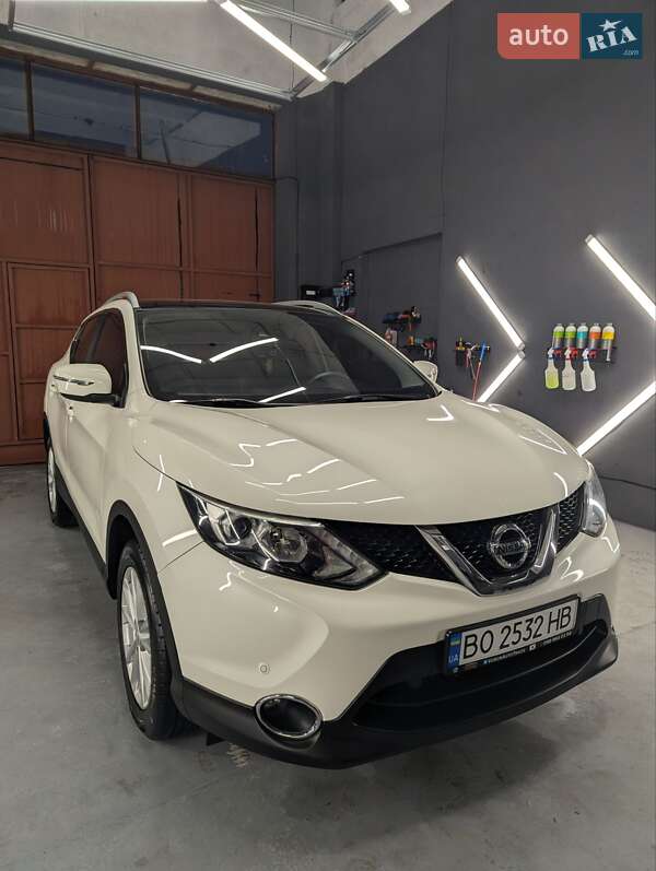 Позашляховик / Кросовер Nissan Qashqai 2015 в Тернополі фото 2 Позашляховик / Кросовер Nissan Qashqai 2015 в Тернополі