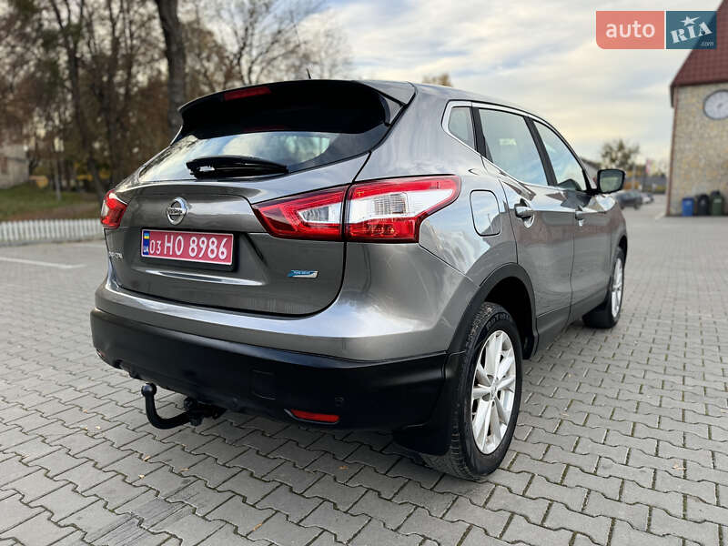 Внедорожник / Кроссовер Nissan Qashqai 2015 в Бережанах