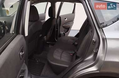 Внедорожник / Кроссовер Nissan Qashqai 2012 в 