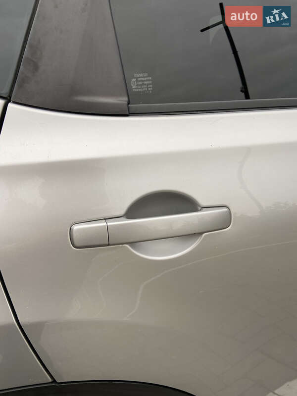 Позашляховик / Кросовер Nissan Qashqai 2009 в Івано-Франківську