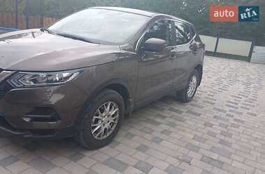 Позашляховик / Кросовер Nissan Qashqai 2021 в Волочиську