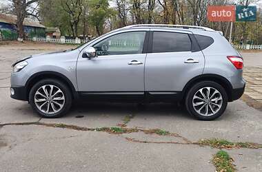 Внедорожник / Кроссовер Nissan Qashqai 2011 в 
