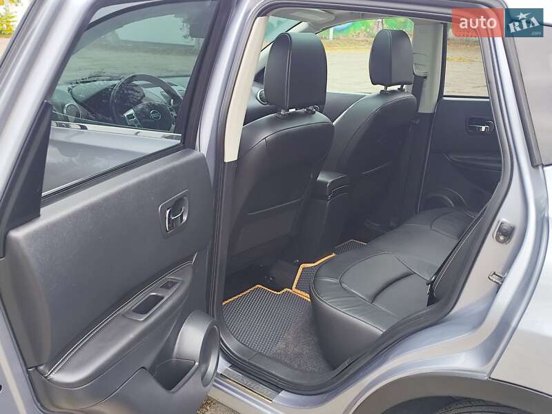 Внедорожник / Кроссовер Nissan Qashqai 2011 в Новоархангельске