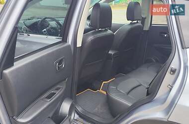 Внедорожник / Кроссовер Nissan Qashqai 2011 в 