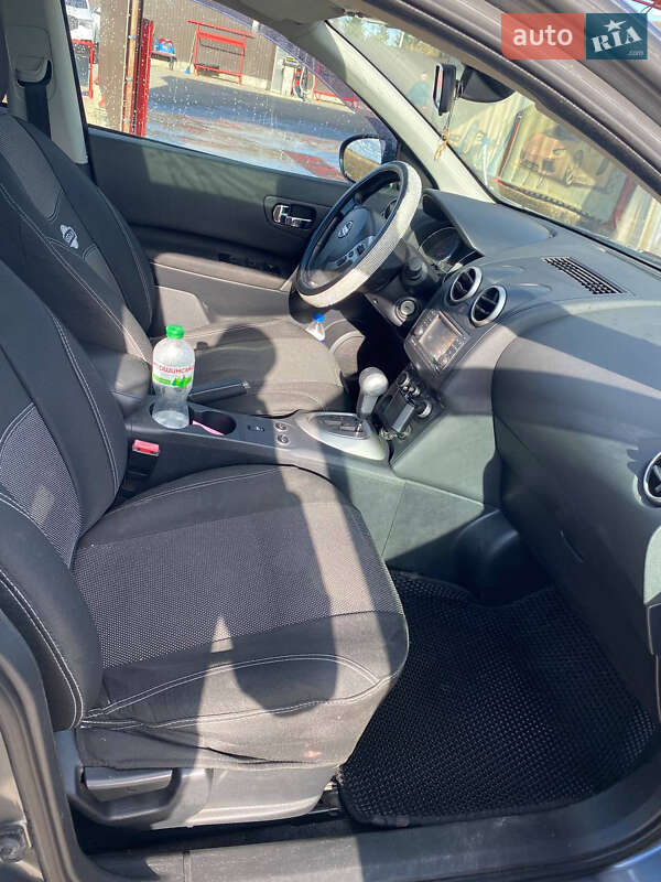 Внедорожник / Кроссовер Nissan Qashqai 2012 в Отынии фото 14 Внедорожник / Кроссовер Nissan Qashqai 2012 в Отынии