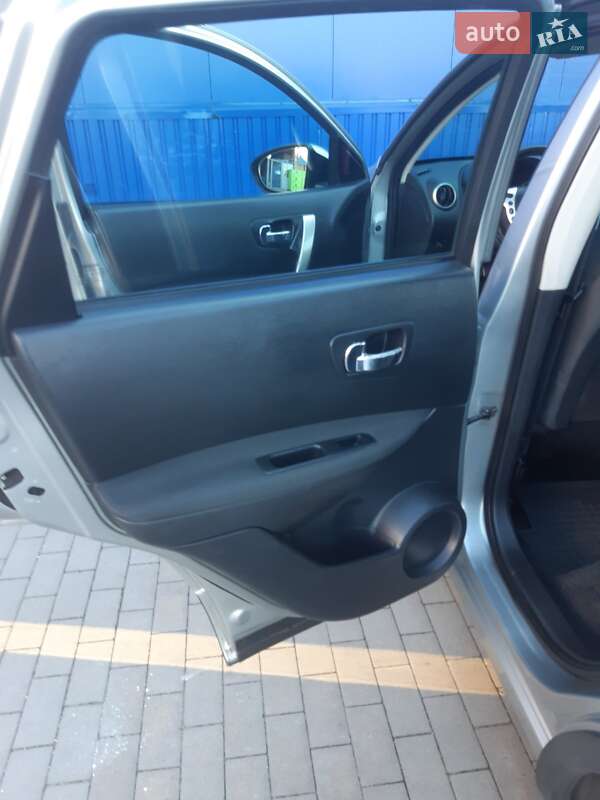 Внедорожник / Кроссовер Nissan Qashqai 2010 в Виннице