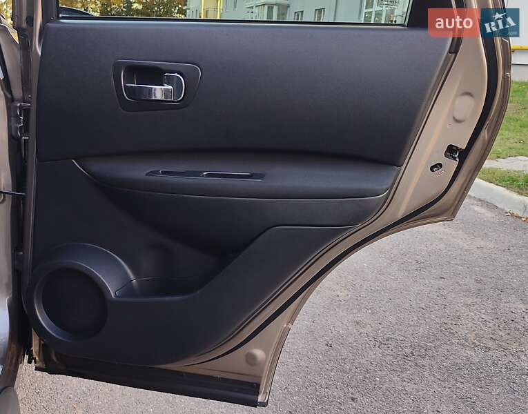 Внедорожник / Кроссовер Nissan Qashqai 2011 в Виннице фото 32 Внедорожник / Кроссовер Nissan Qashqai 2011 в Виннице