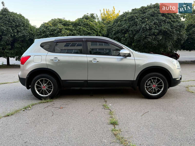 Позашляховик / Кросовер Nissan Qashqai 2008 в Харкові