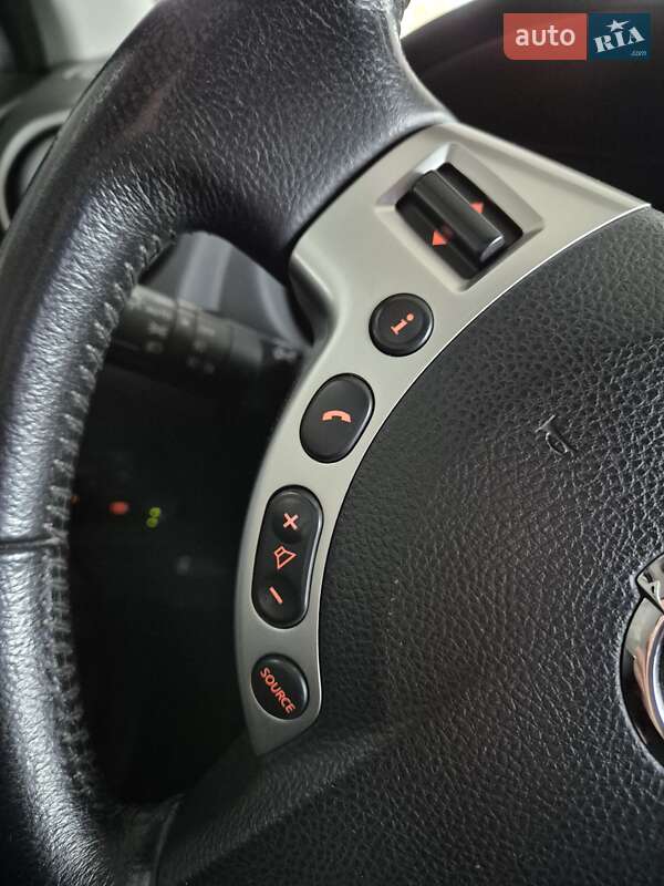 Внедорожник / Кроссовер Nissan Qashqai 2009 в Киеве