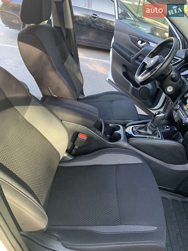 Позашляховик / Кросовер Nissan Qashqai 2018 в Києві фото 8 Позашляховик / Кросовер Nissan Qashqai 2018 в Києві