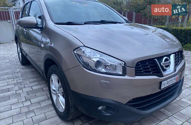 Позашляховик / Кросовер Nissan Qashqai 2011 в Вінниці