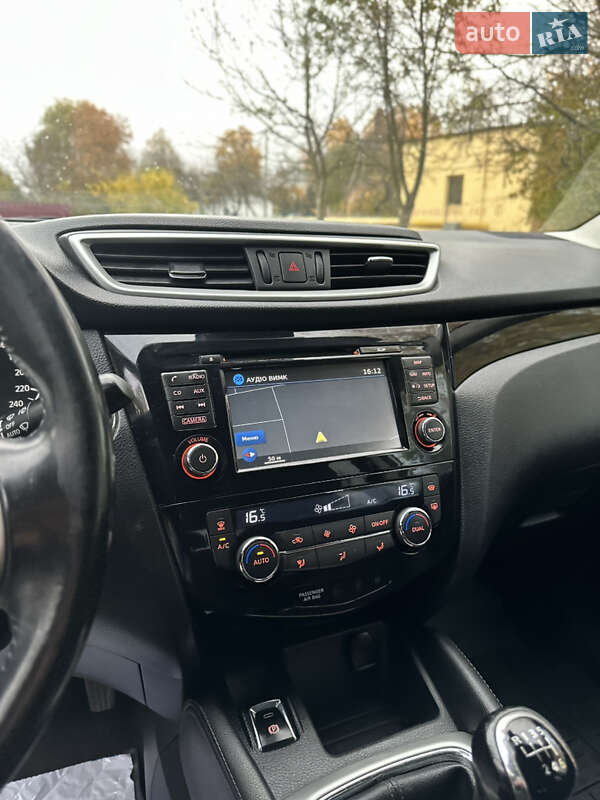 Внедорожник / Кроссовер Nissan Qashqai 2014 в Радивилове