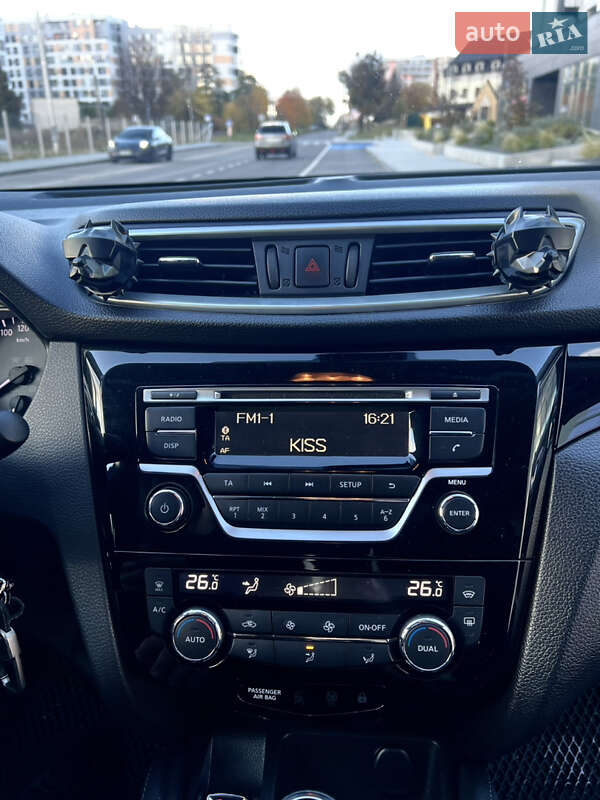 Позашляховик / Кросовер Nissan Qashqai 2018 в Львові фото 11 Позашляховик / Кросовер Nissan Qashqai 2018 в Львові