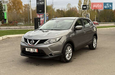 Позашляховик / Кросовер Nissan Qashqai 2014 в Дубні