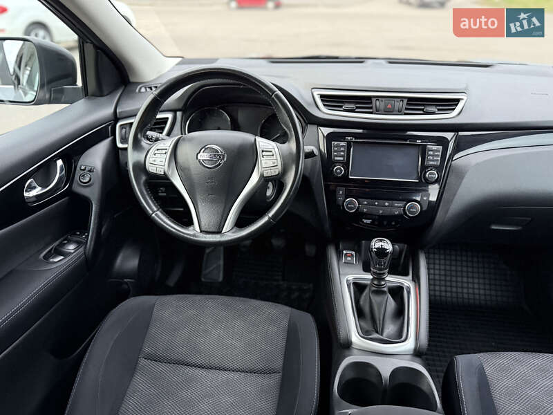 Внедорожник / Кроссовер Nissan Qashqai 2014 в Дубно