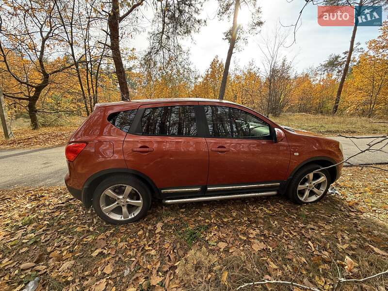Внедорожник / Кроссовер Nissan Qashqai 2008 в Новомосковске