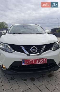 Внедорожник / Кроссовер Nissan Qashqai 2015 в Львове