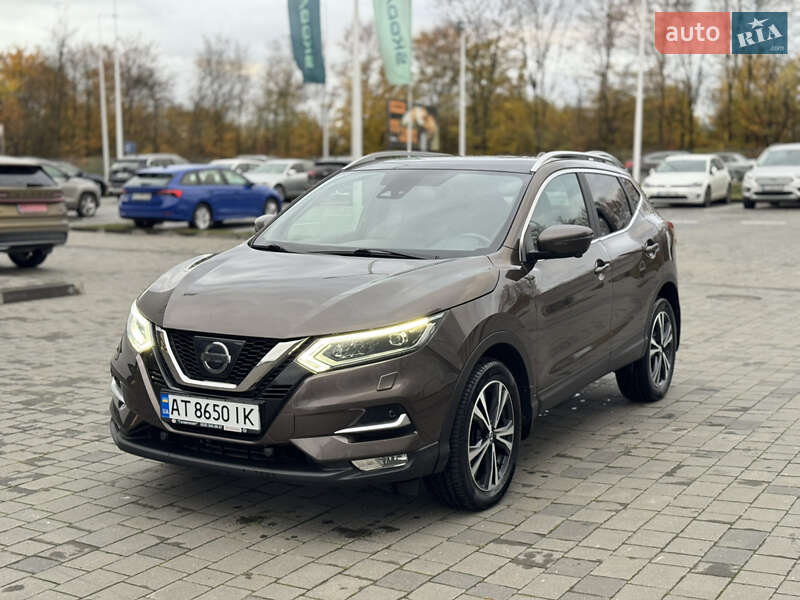Внедорожник / Кроссовер Nissan Qashqai 2017 в Ивано-Франковске фото 3 Внедорожник / Кроссовер Nissan Qashqai 2017 в Ивано-Франковске