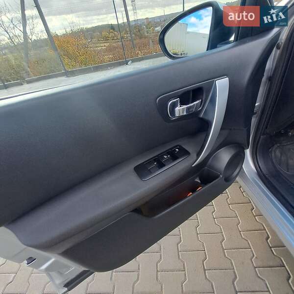 Внедорожник / Кроссовер Nissan Qashqai 2008 в Львове фото 4 Внедорожник / Кроссовер Nissan Qashqai 2008 в Львове