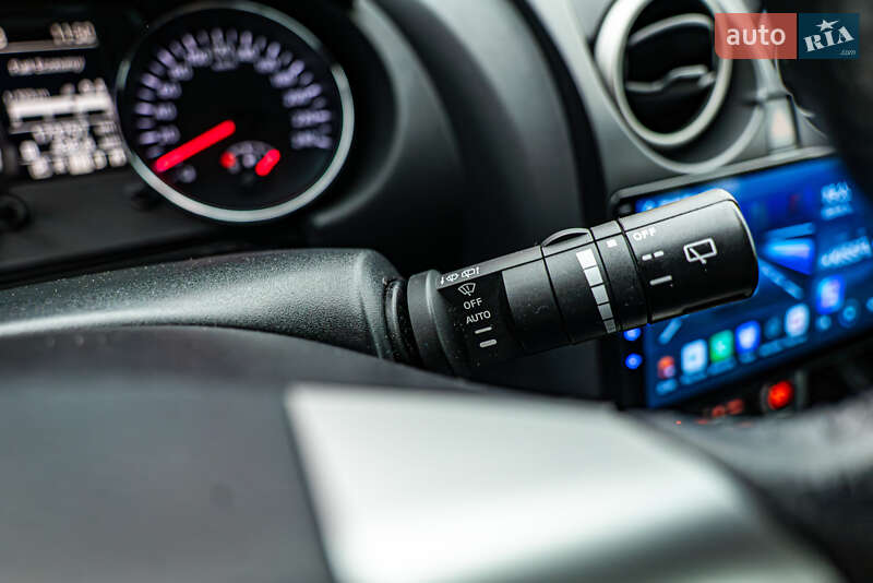 Позашляховик / Кросовер Nissan Qashqai 2012 в Києві фото 15 Позашляховик / Кросовер Nissan Qashqai 2012 в Києві