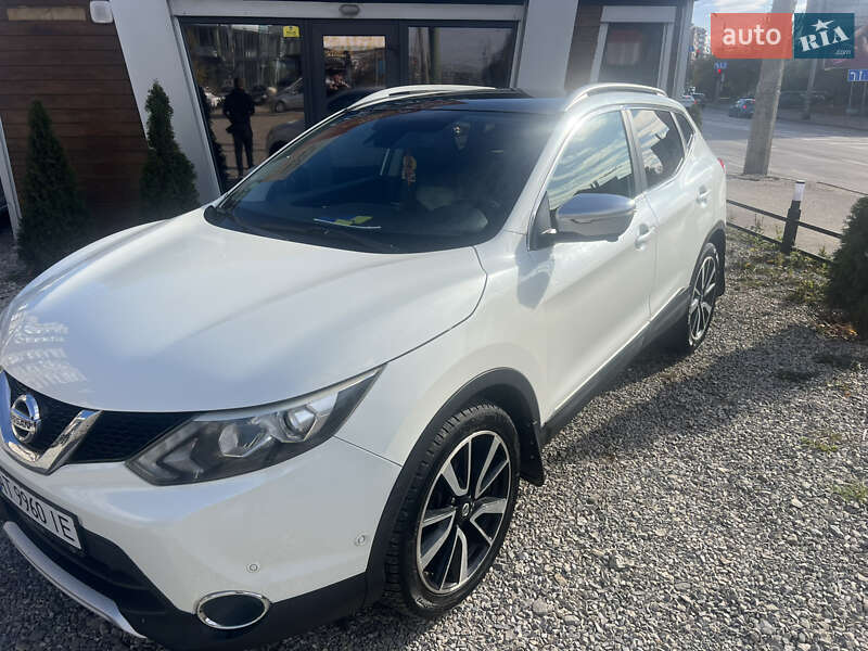 Внедорожник / Кроссовер Nissan Qashqai 2014 в Ивано-Франковске фото 2 Внедорожник / Кроссовер Nissan Qashqai 2014 в Ивано-Франковске