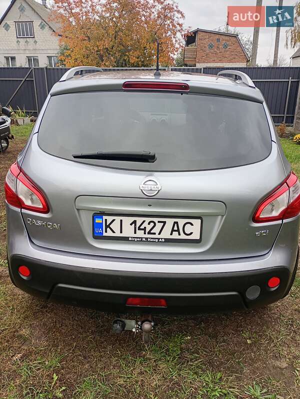 Позашляховик / Кросовер Nissan Qashqai 2010 в Переяславі