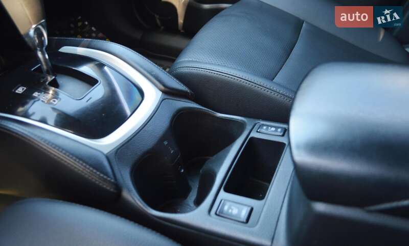 Внедорожник / Кроссовер Nissan Qashqai 2015 в Одессе