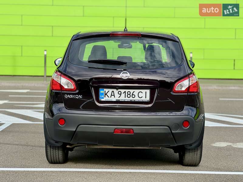 Внедорожник / Кроссовер Nissan Qashqai 2013 в Киеве