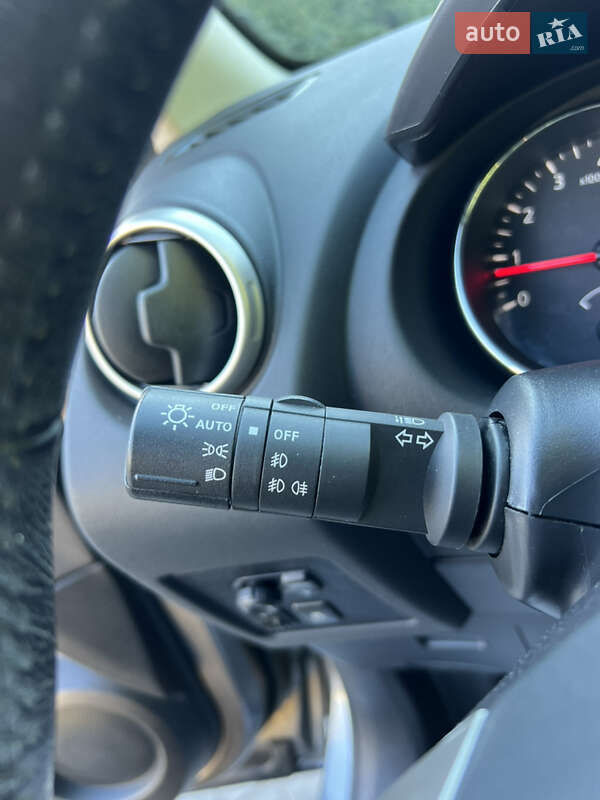 Внедорожник / Кроссовер Nissan Qashqai 2013 в Луцке