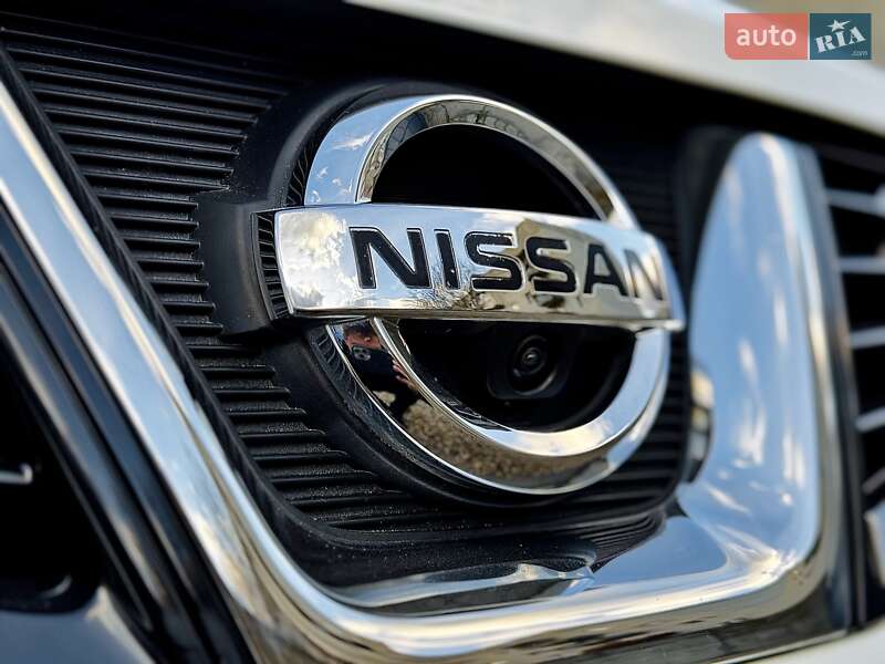 Внедорожник / Кроссовер Nissan Qashqai 2012 в Стрые