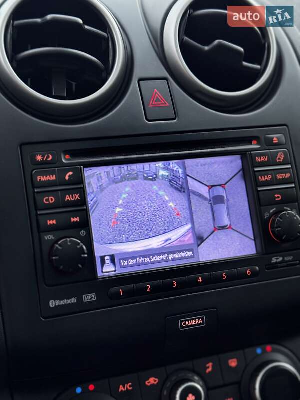 Внедорожник / Кроссовер Nissan Qashqai 2012 в Стрые