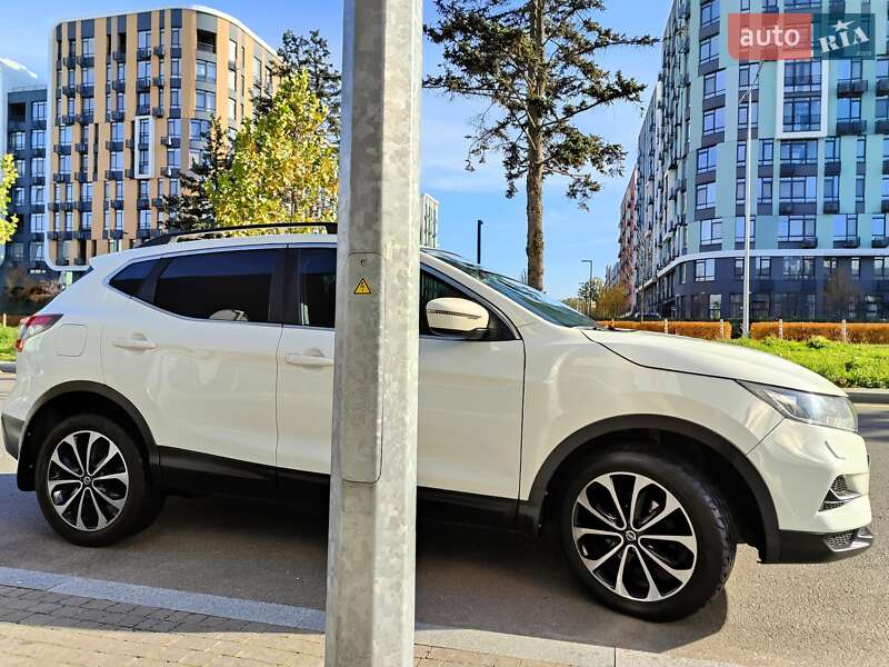 Внедорожник / Кроссовер Nissan Qashqai 2019 в Киеве