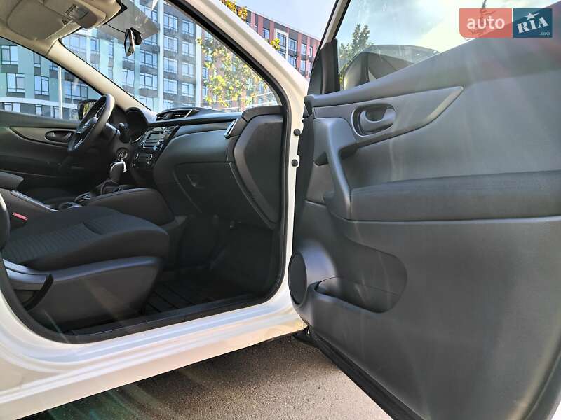 Внедорожник / Кроссовер Nissan Qashqai 2019 в Киеве