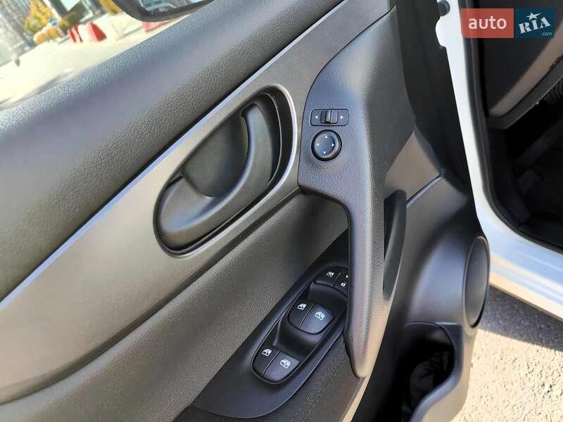 Внедорожник / Кроссовер Nissan Qashqai 2019 в Киеве