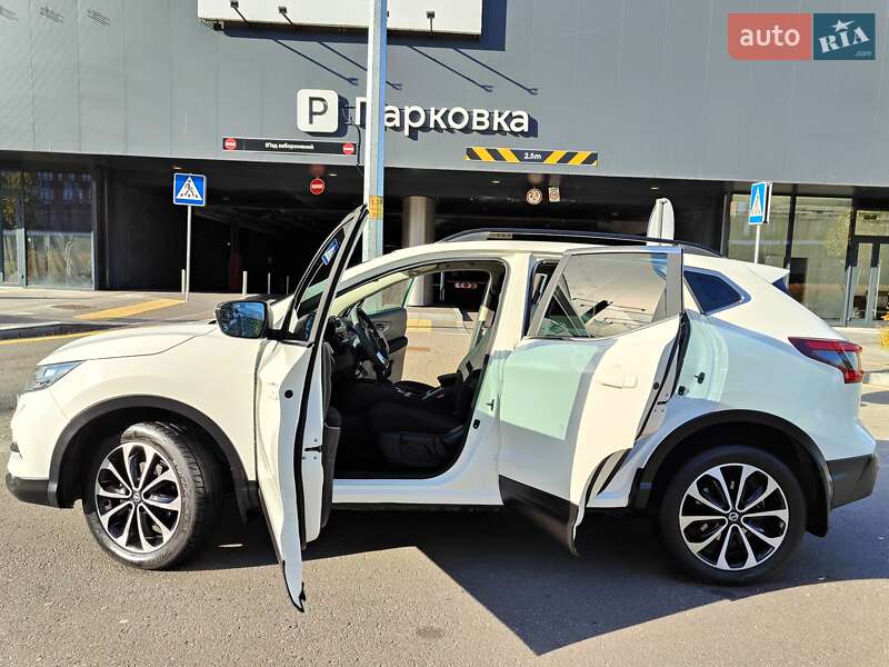 Внедорожник / Кроссовер Nissan Qashqai 2019 в Киеве