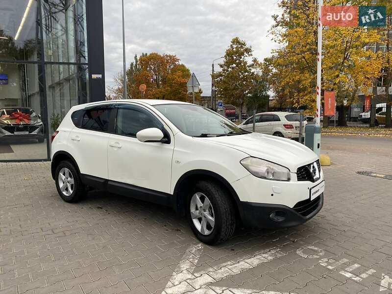 Позашляховик / Кросовер Nissan Qashqai 2011 в Одесі