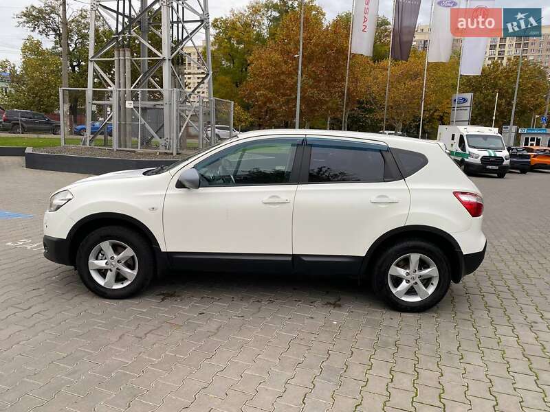 Позашляховик / Кросовер Nissan Qashqai 2011 в Одесі