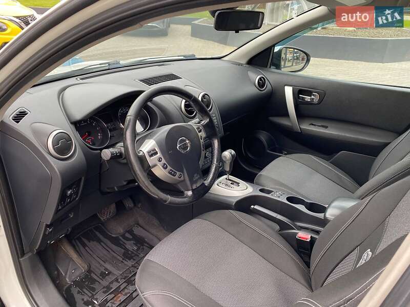 Позашляховик / Кросовер Nissan Qashqai 2011 в Одесі