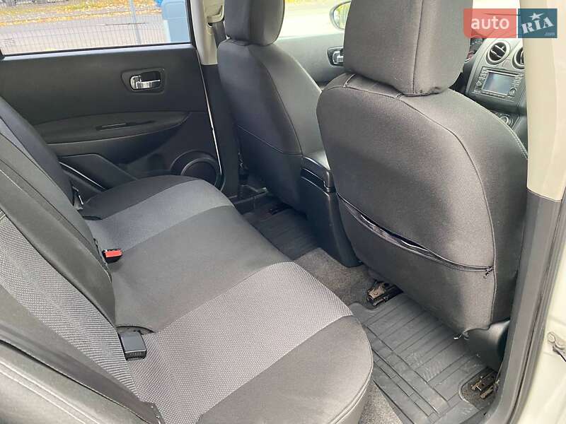 Позашляховик / Кросовер Nissan Qashqai 2011 в Одесі