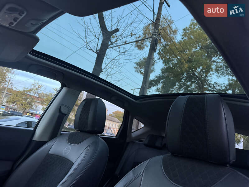 Внедорожник / Кроссовер Nissan Qashqai 2012 в Николаеве