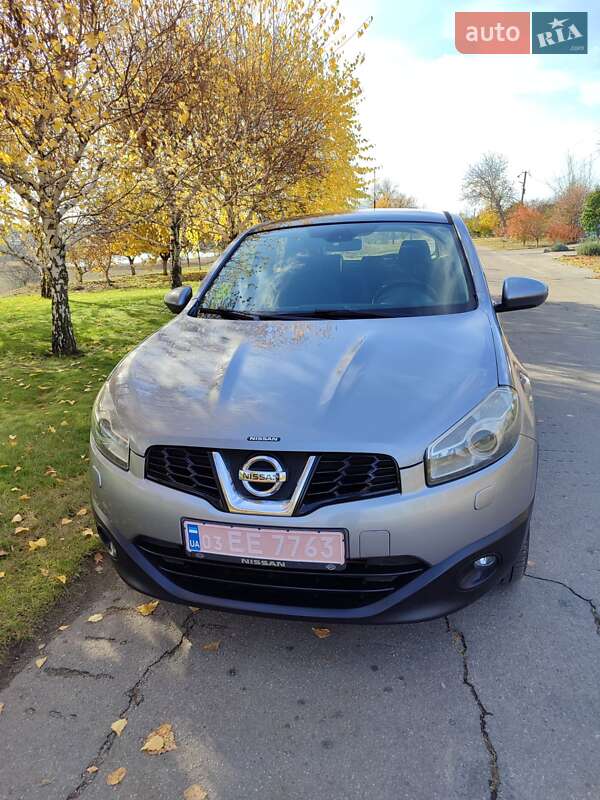 Внедорожник / Кроссовер Nissan Qashqai 2011 в Запорожье