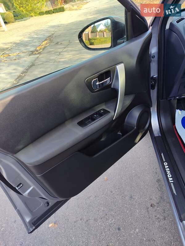 Внедорожник / Кроссовер Nissan Qashqai 2011 в Запорожье