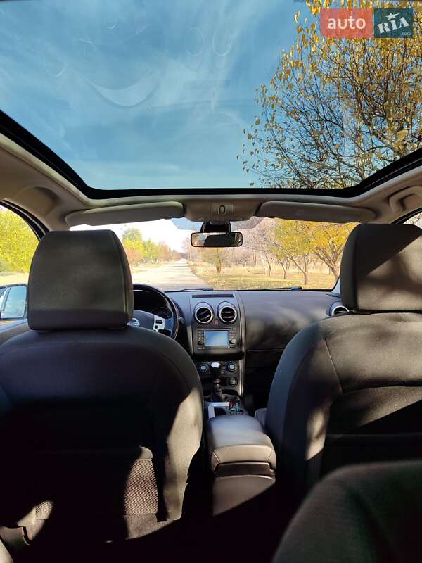 Внедорожник / Кроссовер Nissan Qashqai 2011 в Запорожье