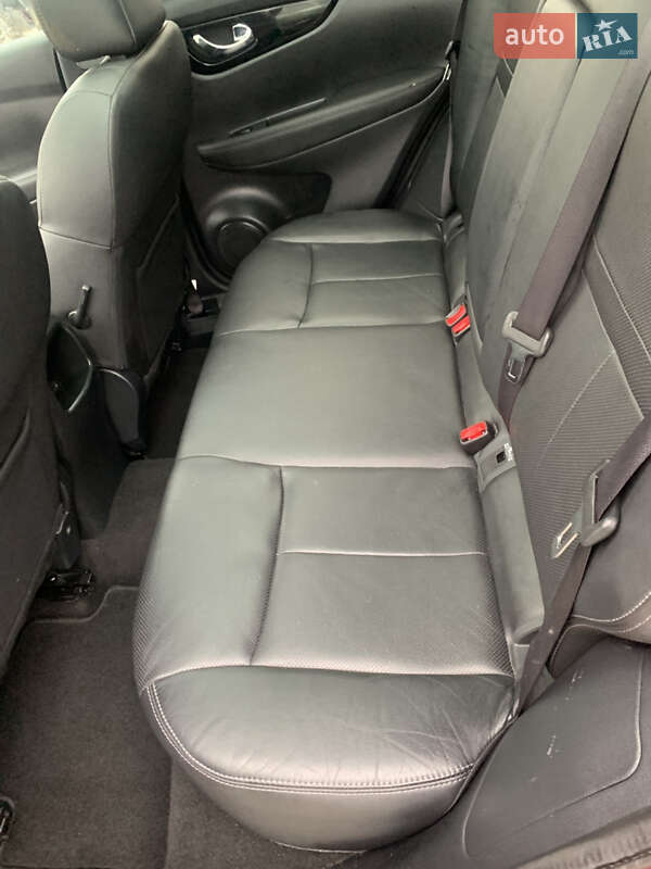 Внедорожник / Кроссовер Nissan Qashqai 2014 в Волчковцы