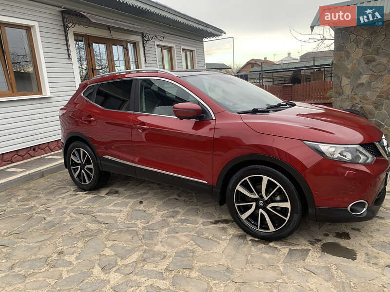 Внедорожник / Кроссовер Nissan Qashqai 2014 в Волчковцы